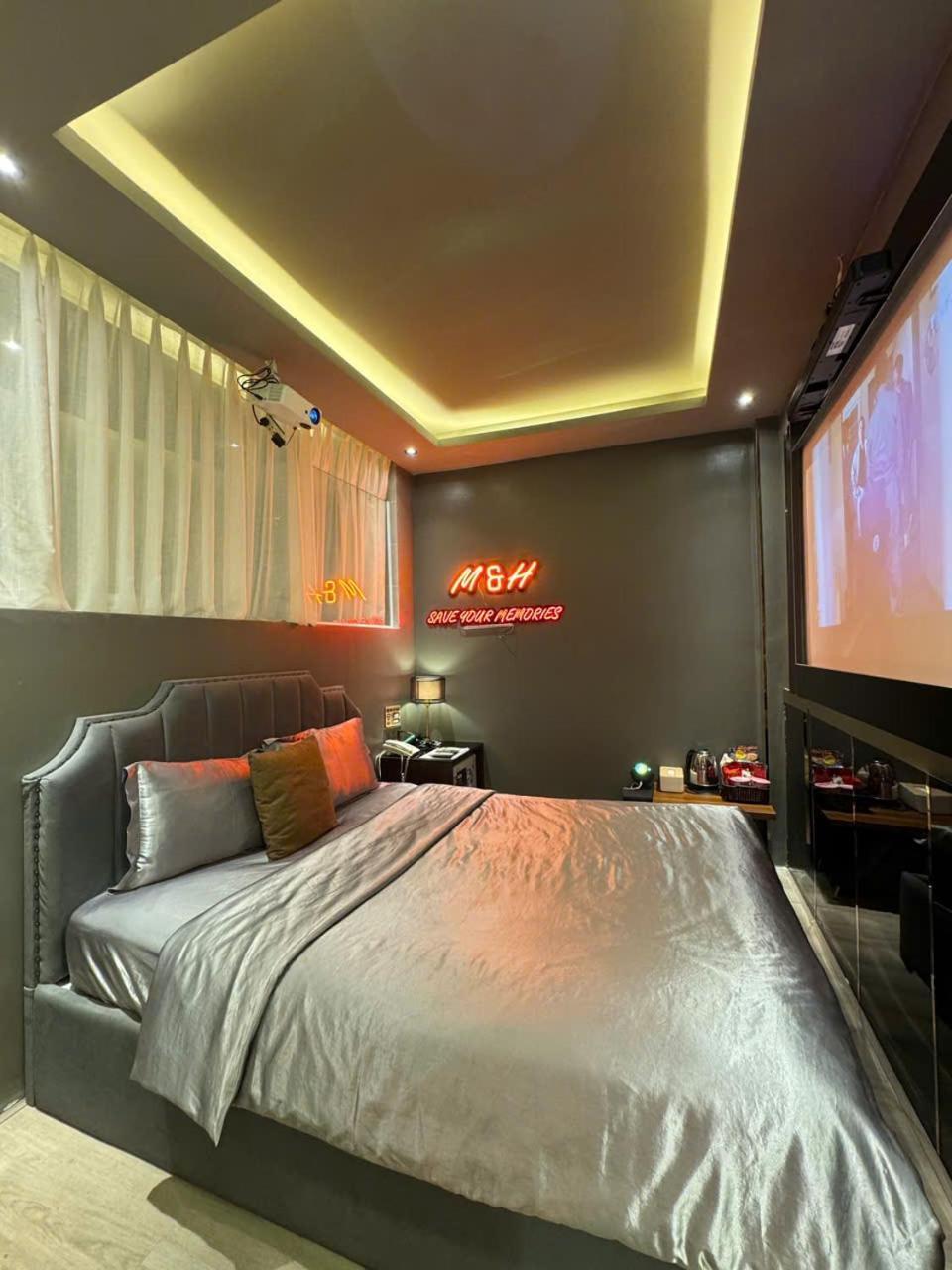 Hotel M&H Cinema Ho Chi Minh Zewnętrze zdjęcie